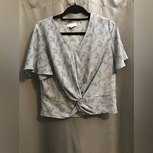 Loft floral blue printed cropped top size s